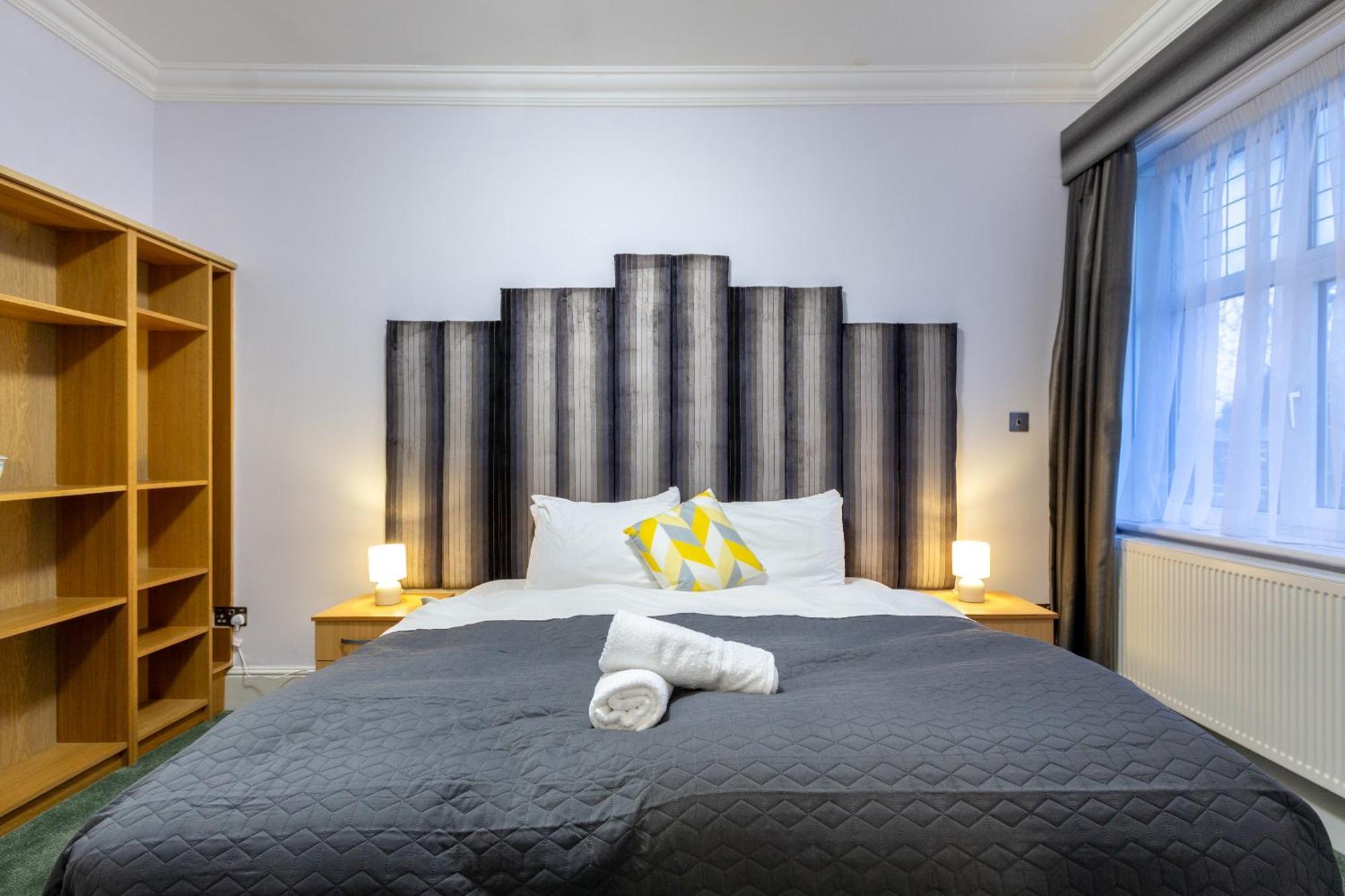 London Gatwick Inn 外观 照片