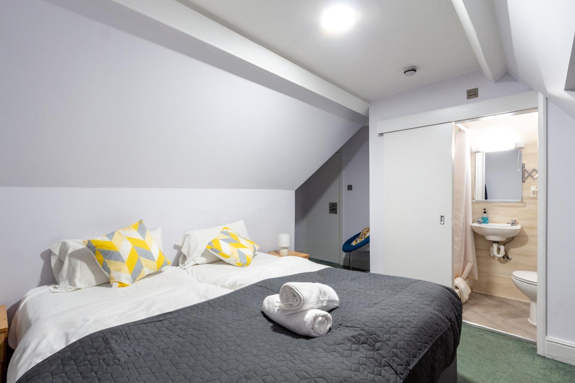 London Gatwick Inn 外观 照片
