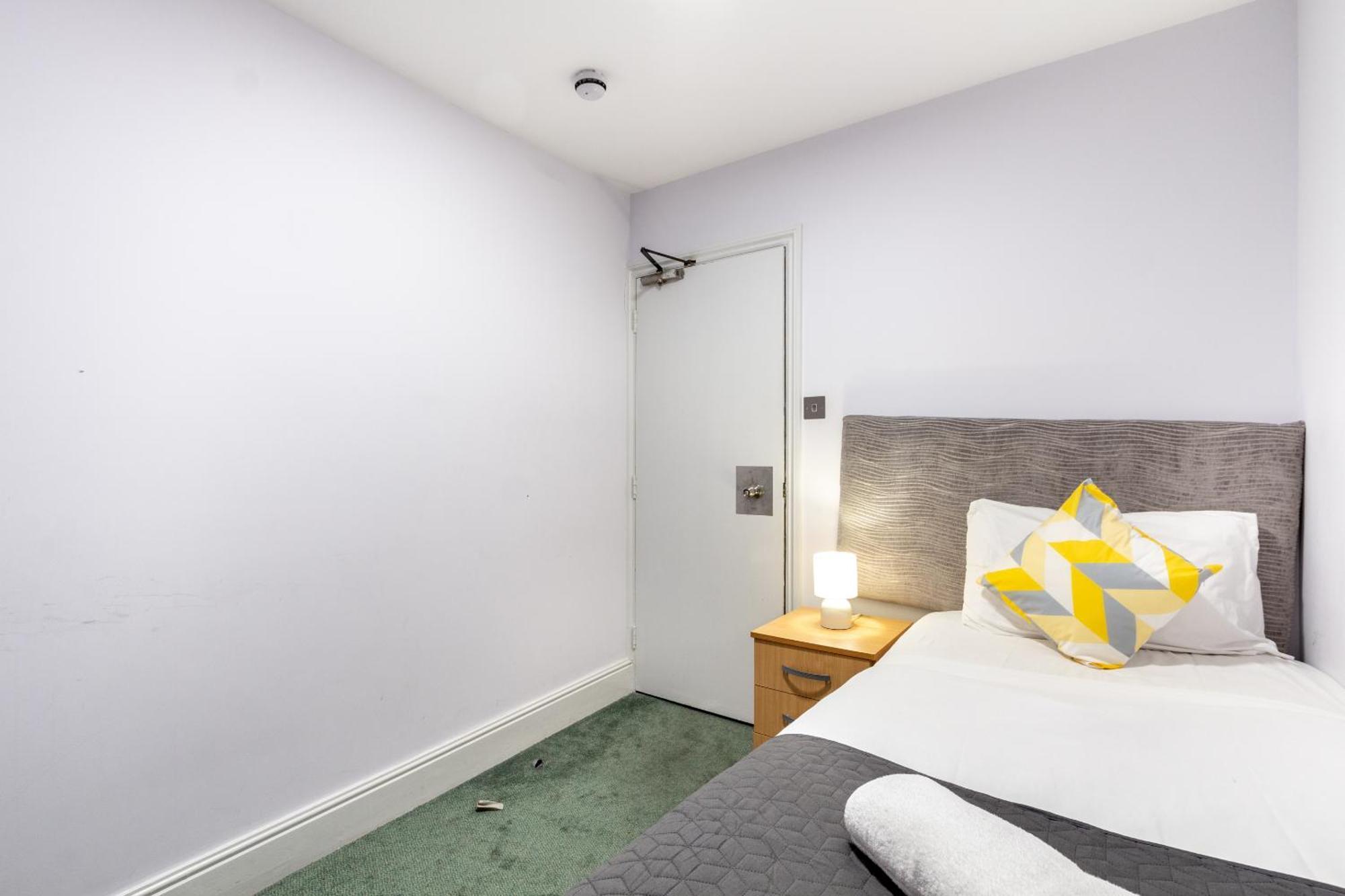 London Gatwick Inn 外观 照片