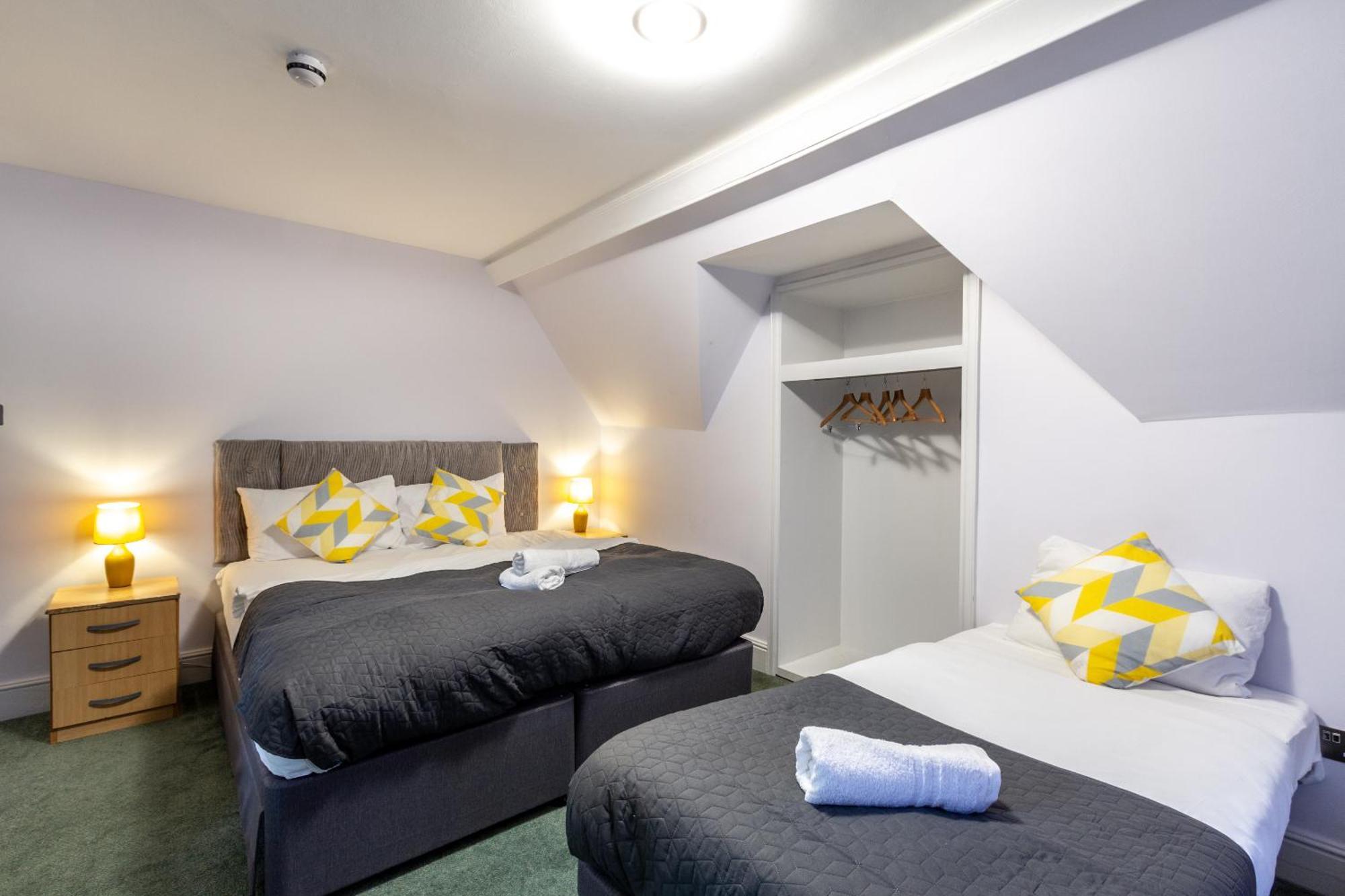 London Gatwick Inn 外观 照片