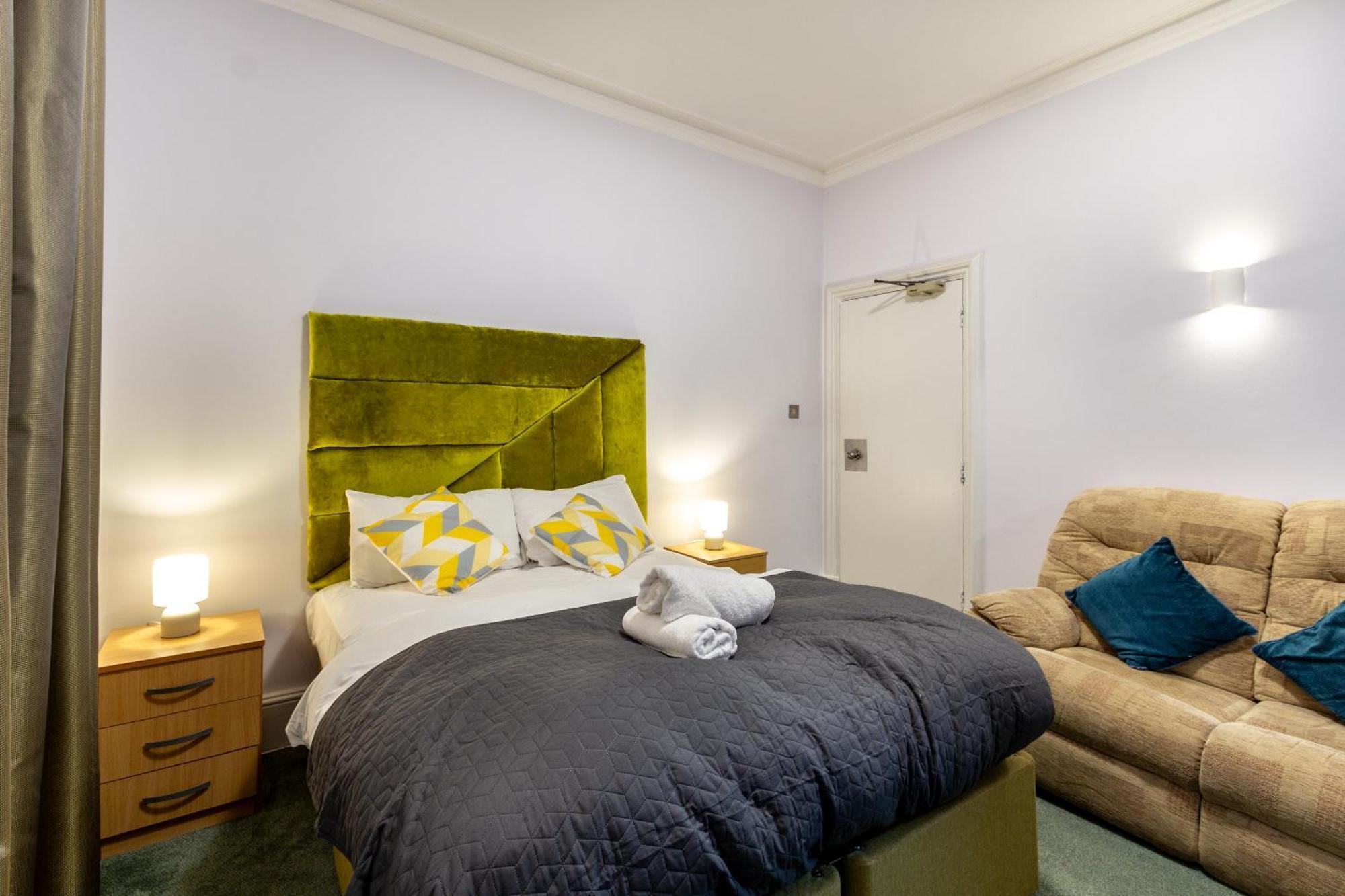 London Gatwick Inn 外观 照片