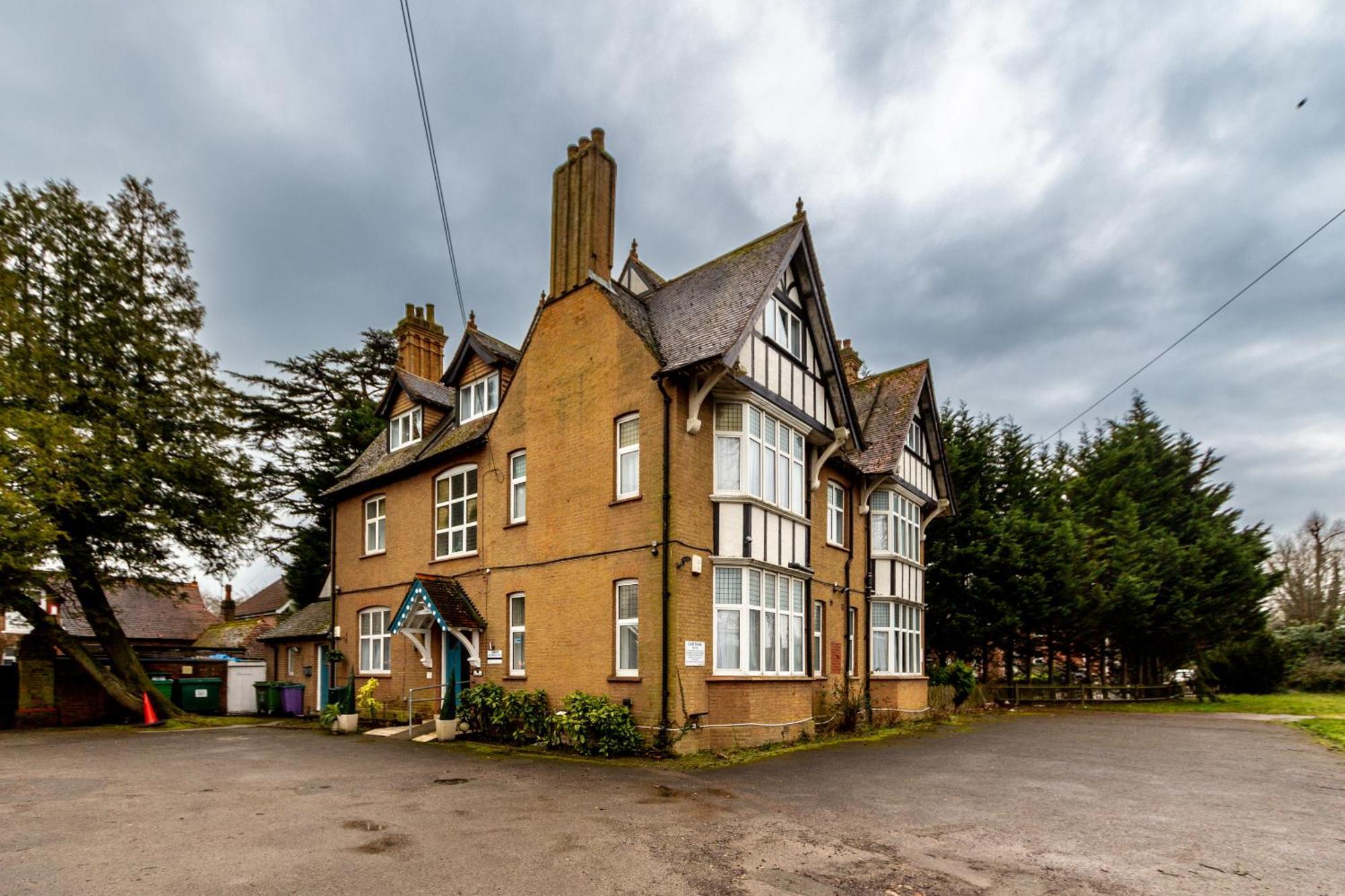 London Gatwick Inn 外观 照片